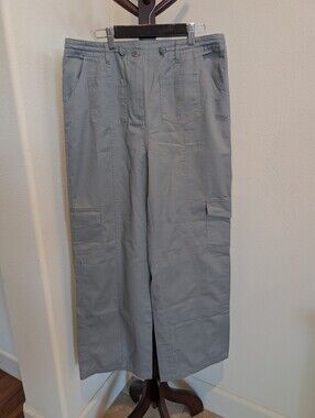 Cargo Pants With Drawstring Waist in Light Gray, Size L - NEW